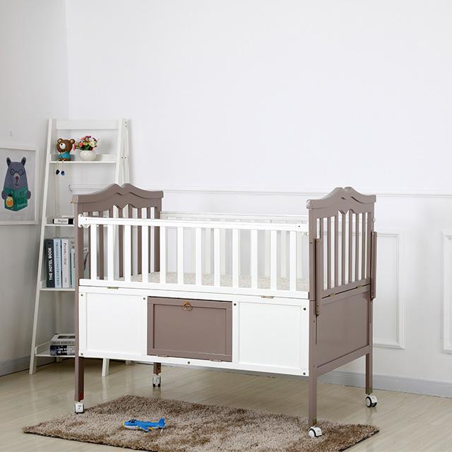 Adjustable Solid Wood Baby Bed supplier