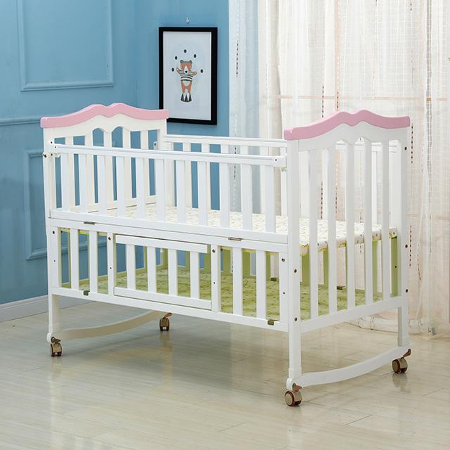 Movable White Newborn Baby Cot Wooden